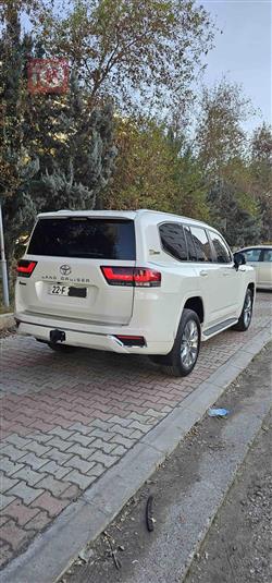 تويوتا لاندكروزر